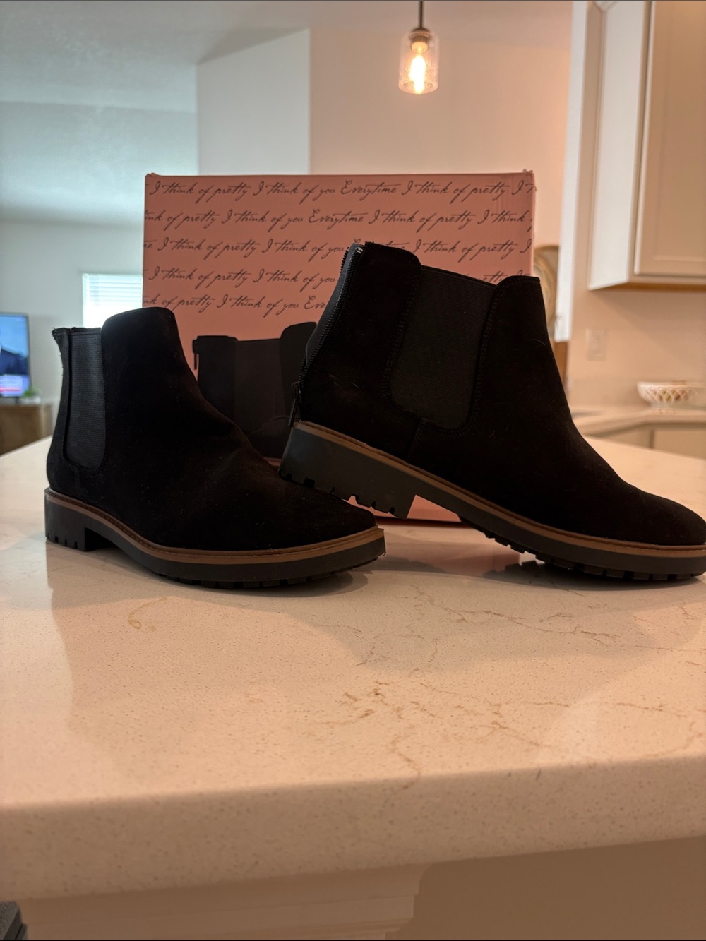 Kensie Black Suede Chukka Boots